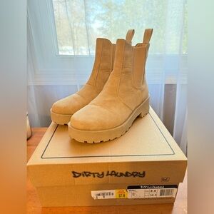 Dirty Laundry Light Brown Chelsea Boots